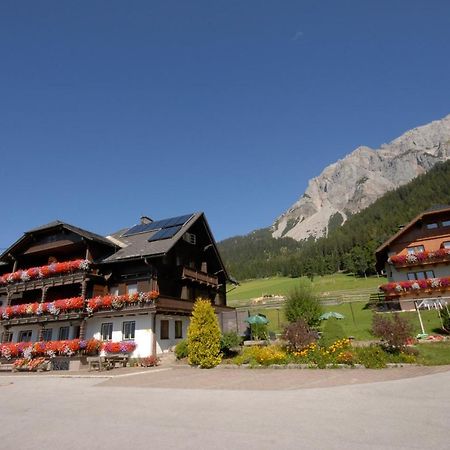 Feichtlehnerhof Bed & Breakfast Ramsau am Dachstein Exterior photo